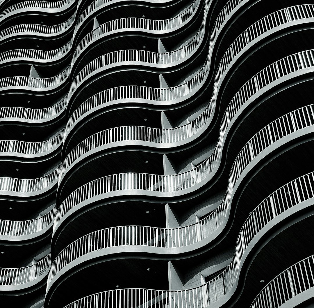 best curly synthetic wigs for sale Accra